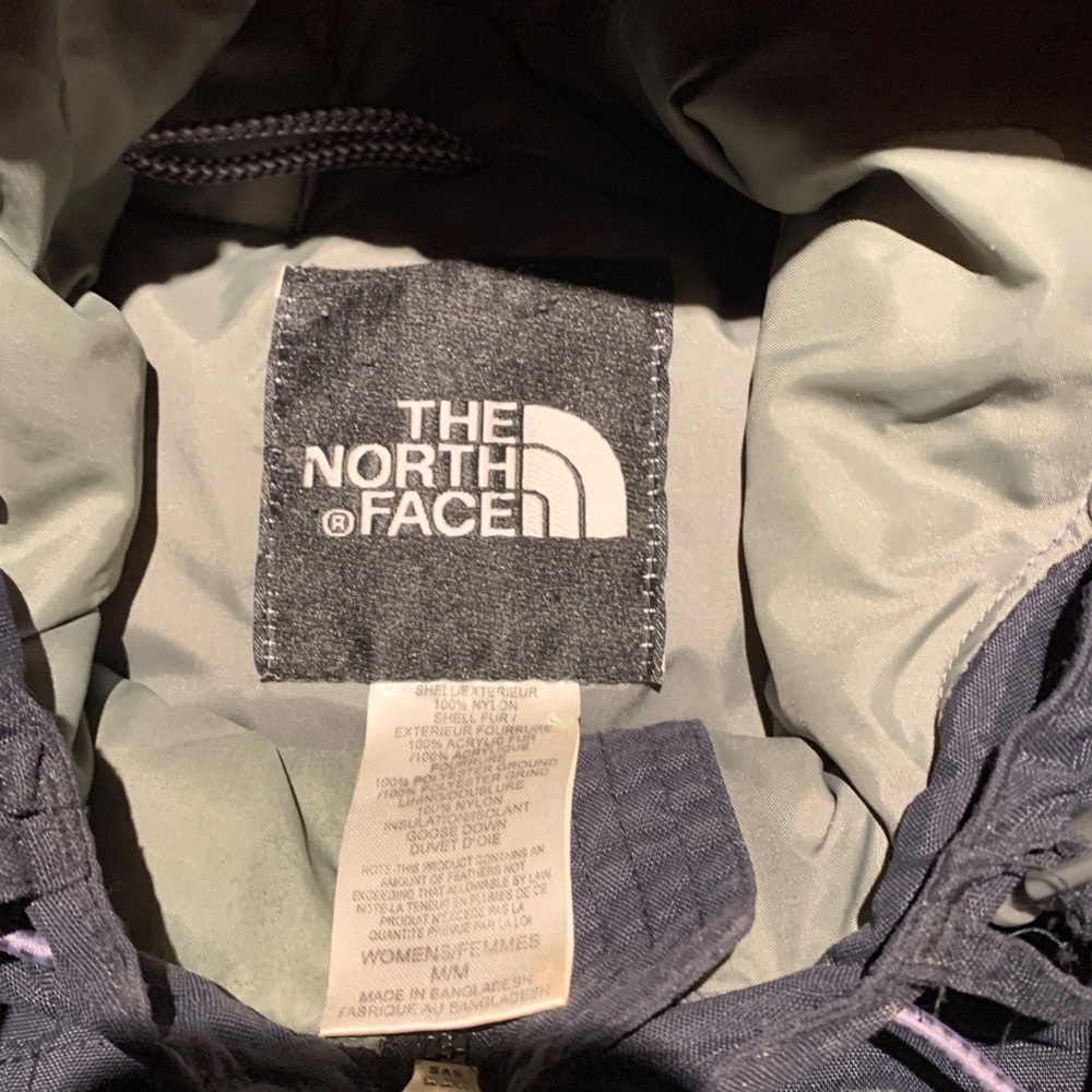 North Face Women’s Goose Down Belted Jacket - Picture 2 of 5